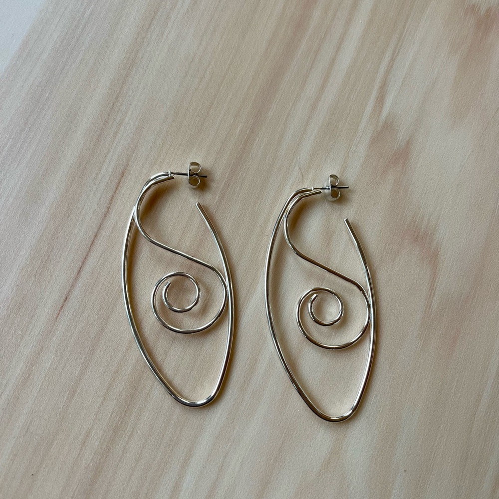 Elegant Spiral Gold Earrings